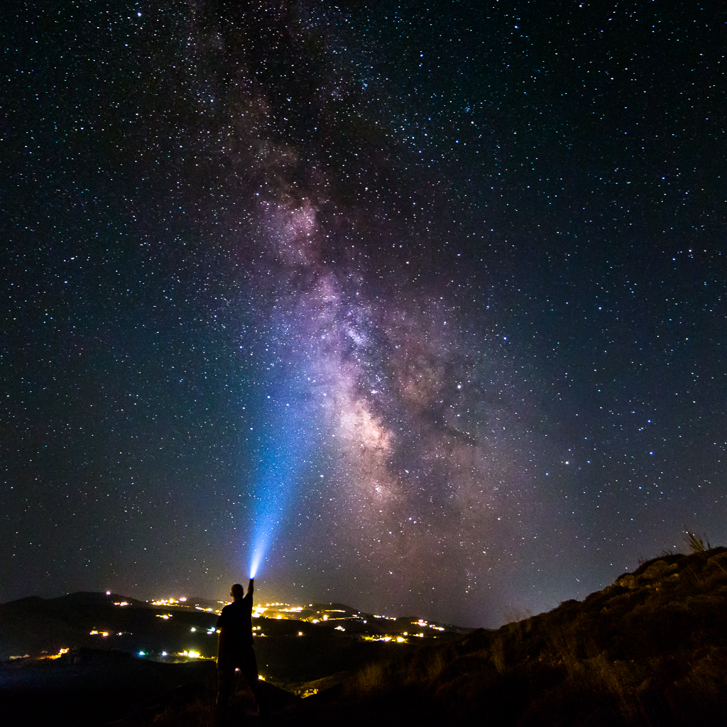 Lighting-up-the-Milky-Way.jpg