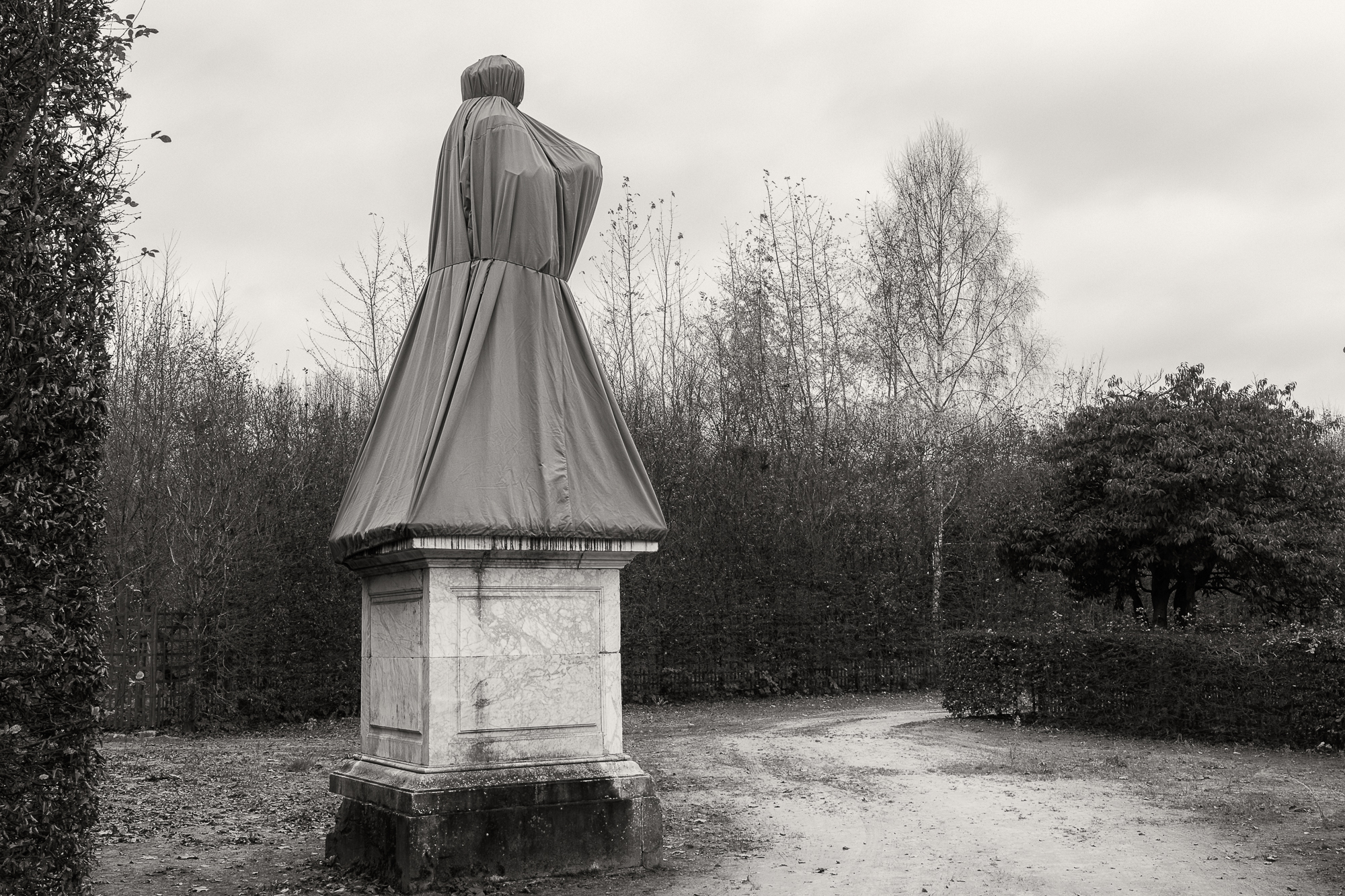Mentzas-Gardens of Versailles-10.jpg