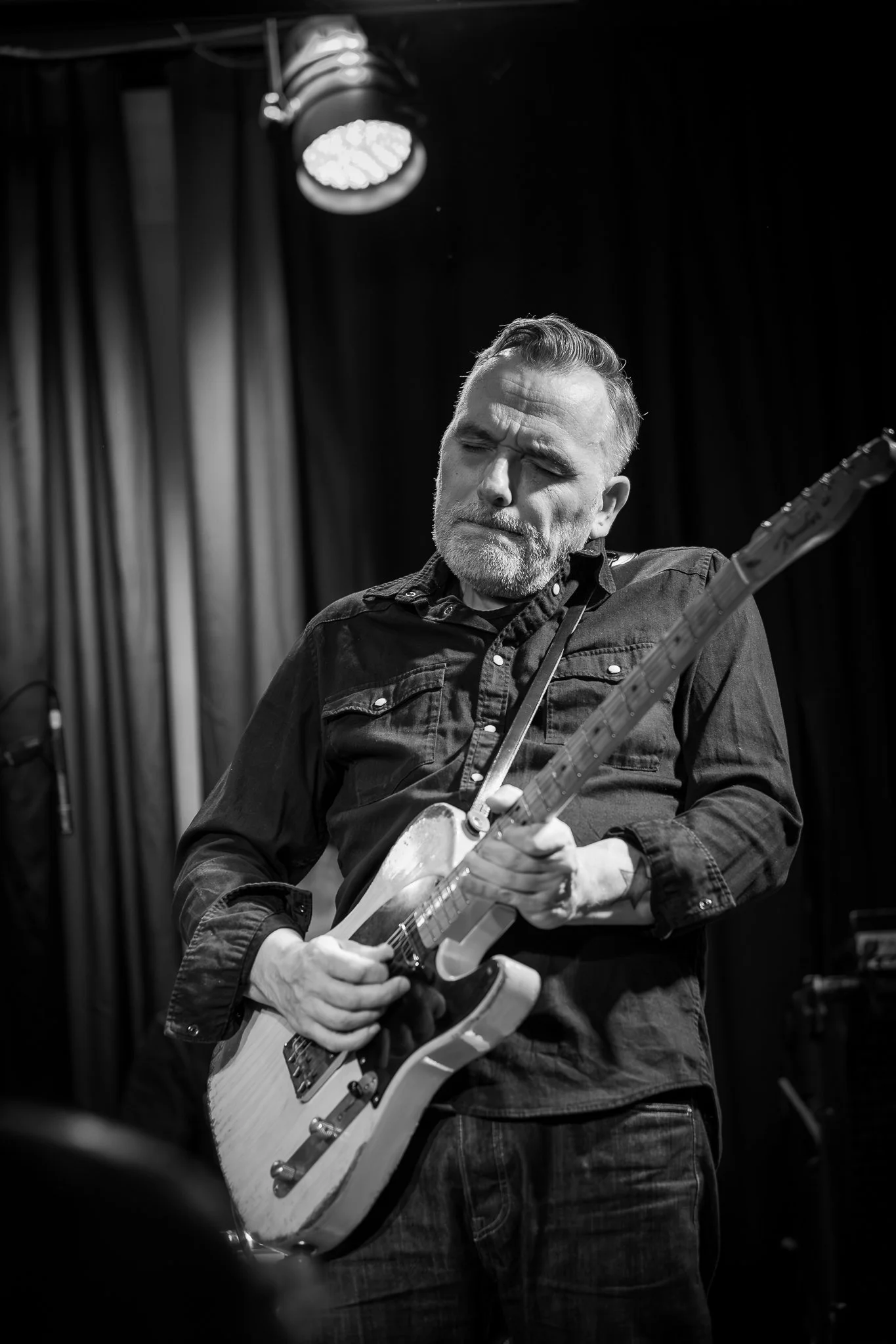 Rodolphe Dumont guitar, Cecilya and the Candy Kings, Half Note Jazz Club, 26 December 2024