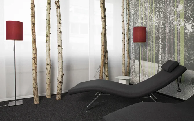 0723 Liegen2 100dpi.jpg