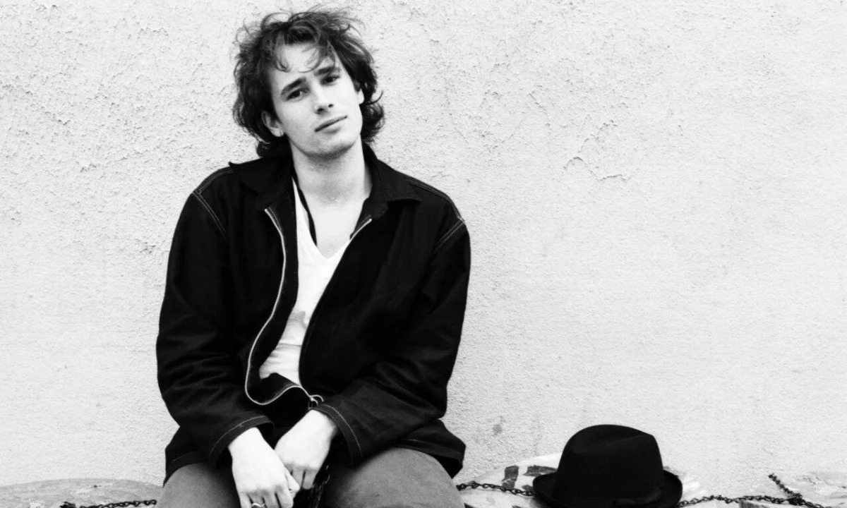 Juliana Hatfield Remembers Jeff Buckley