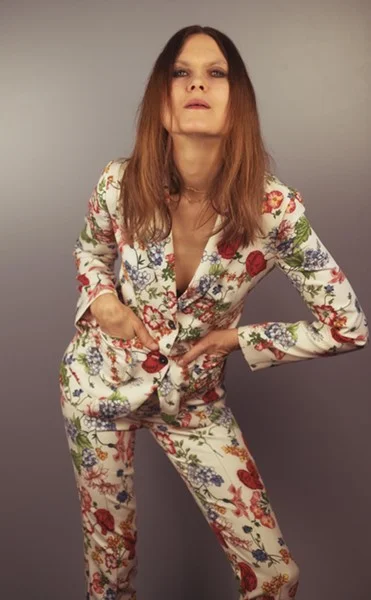 Interview - ‘Weird’ should be wonderful with Juliana Hatfield back in Pittsburgh - Beaver County Times