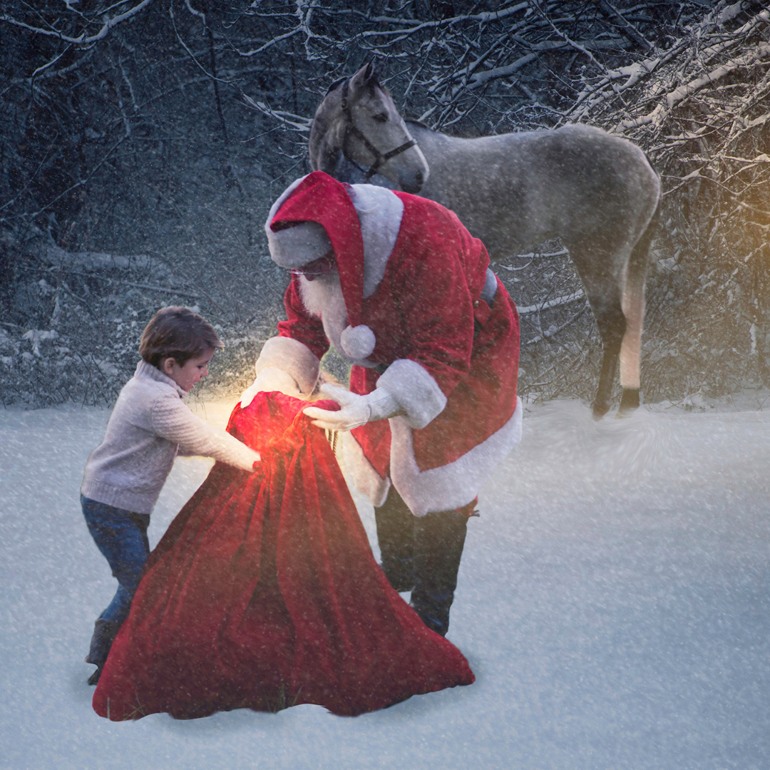 SantaJaneJohnny.png