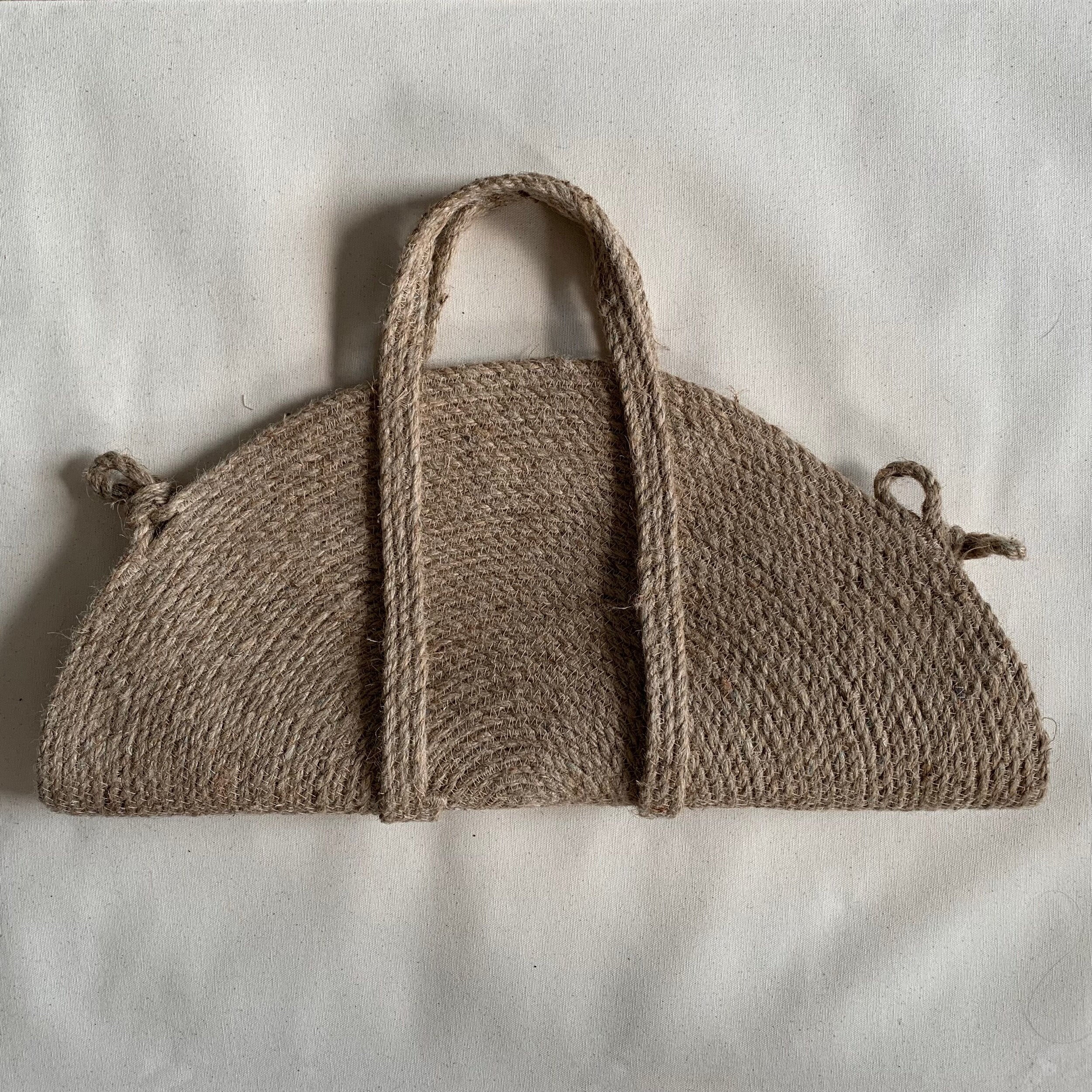 77E3517C-128F-4B89-8942-E19925CC0861