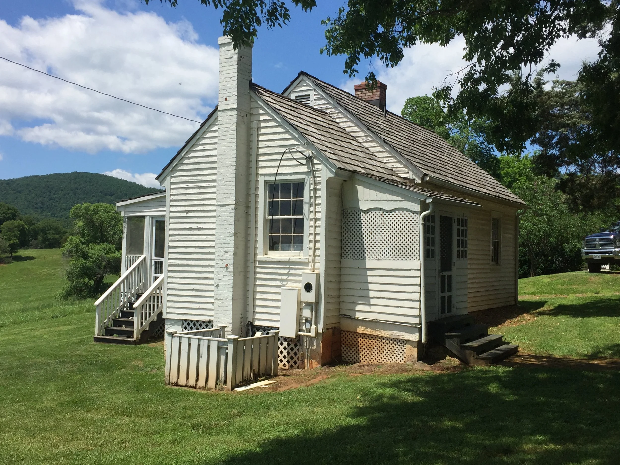 Cottage before renovation