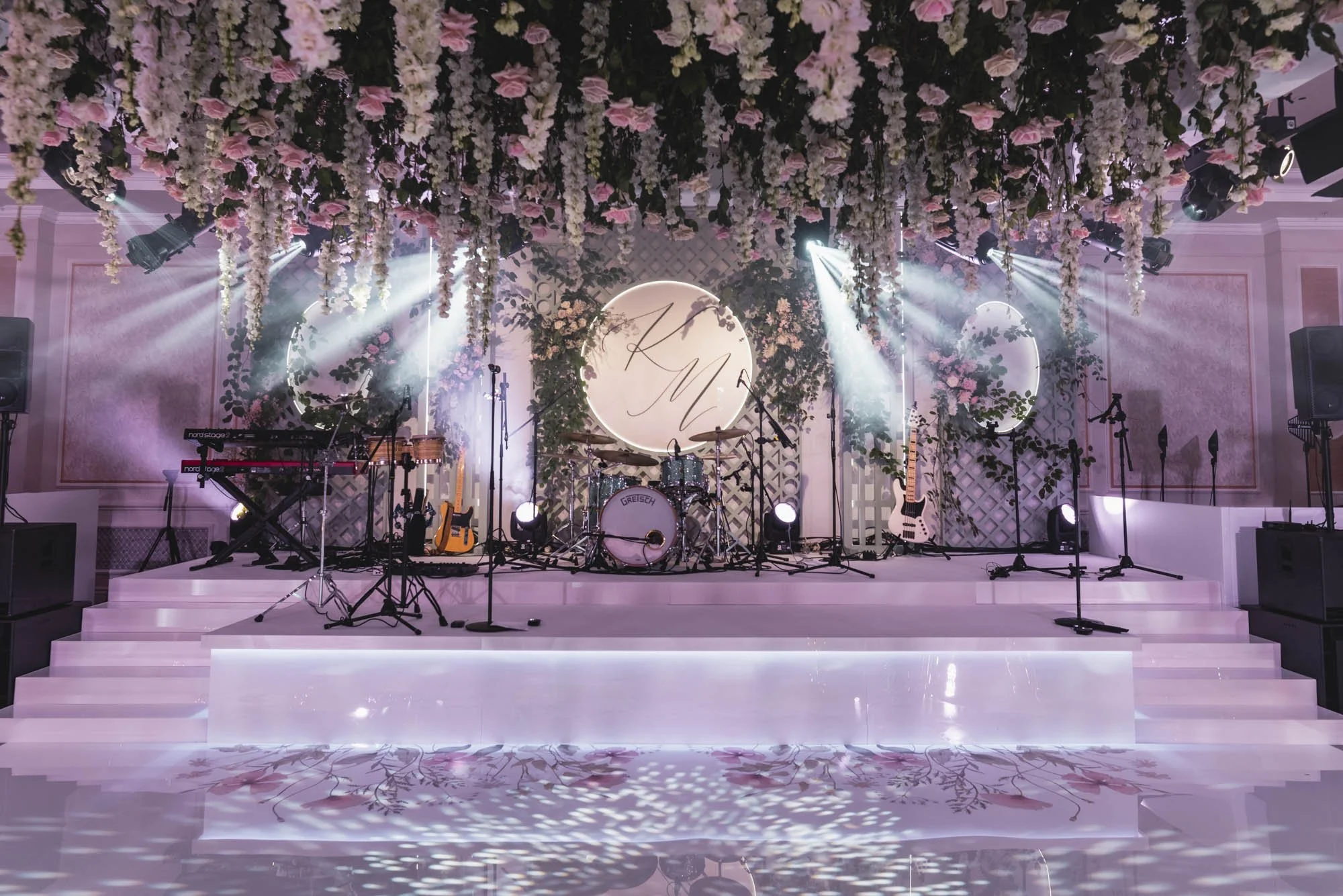 Venue: Four Seasons Hampshire, Event Design &amp; Planning: Lucy Bunkell 