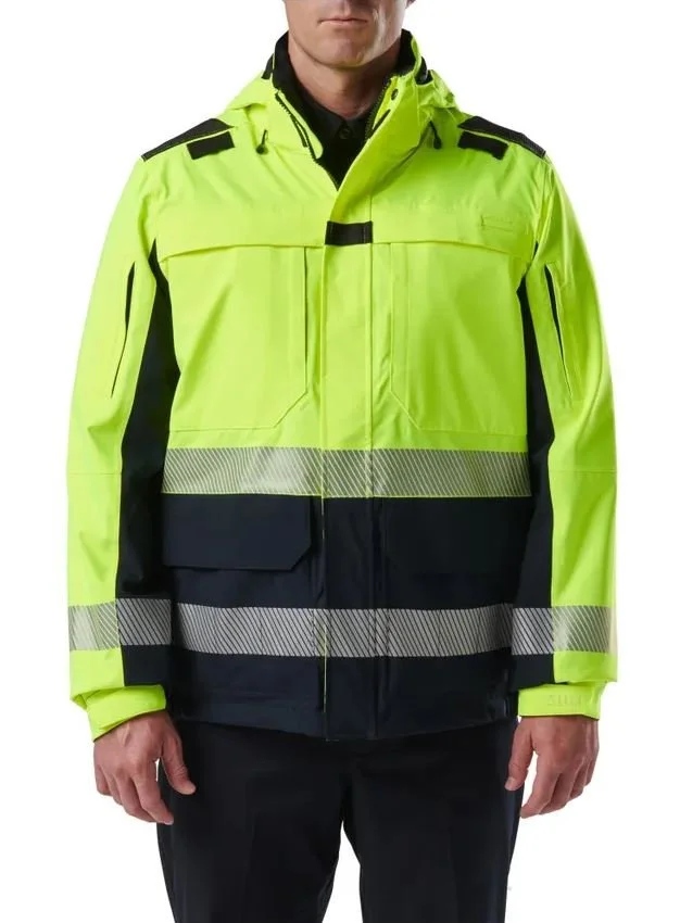 hi vis jkt.JPG
