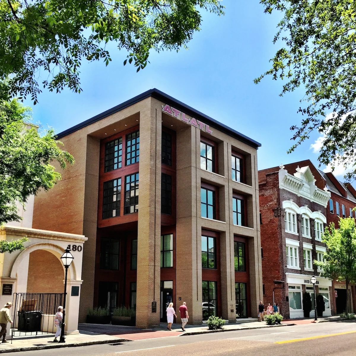 174 Meeting Street Office Building. Architects: McMillan Pazdan Smith