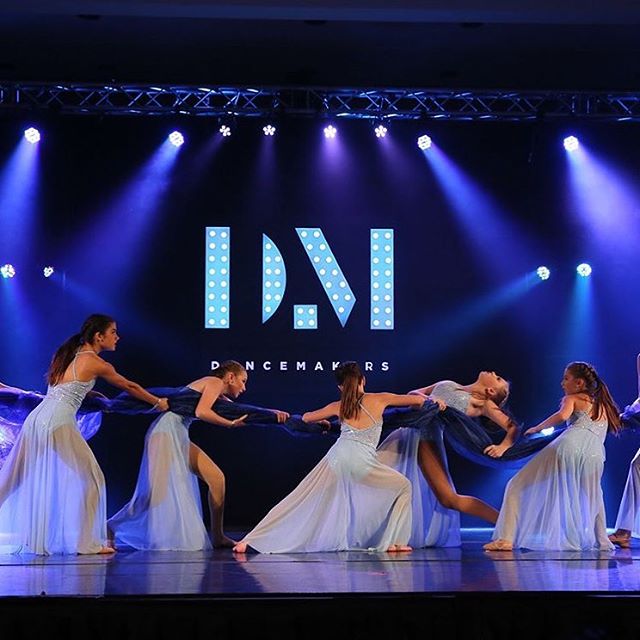 We 💙 our dancers! @dancemakersinc