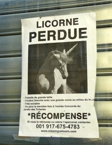 Récompense: répartie condescendante, yeux fixés dans votre décolleté, proposition de threesome.