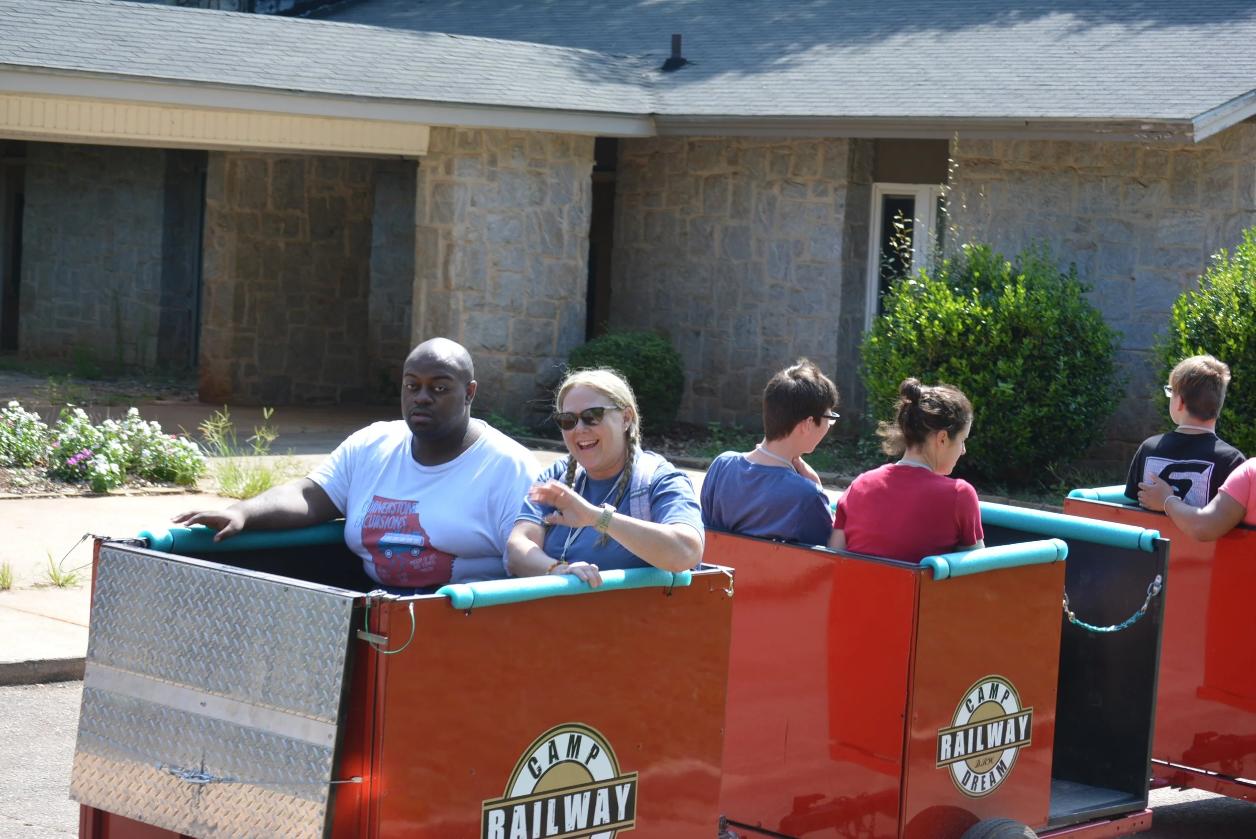 2022 Camp Dream s2d2 1096.JPG