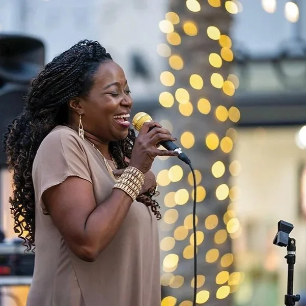 231104171554-scottsdale-quarter-fall-concerts.jpg