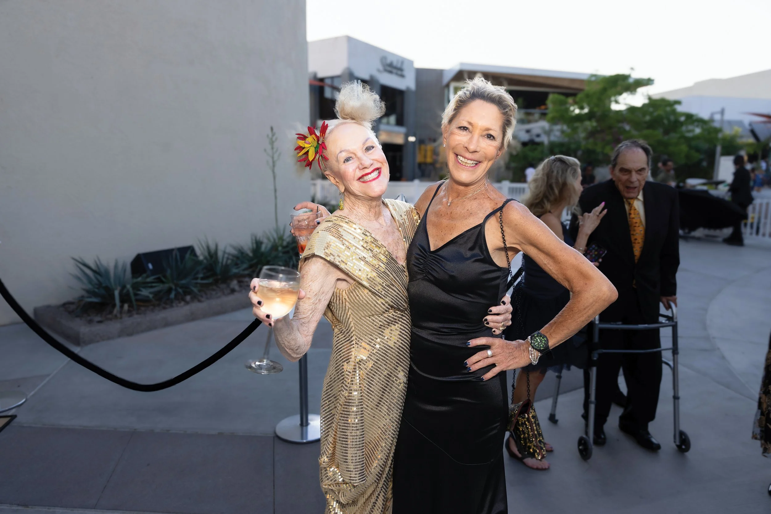 ARTrageousGala-8.jpg