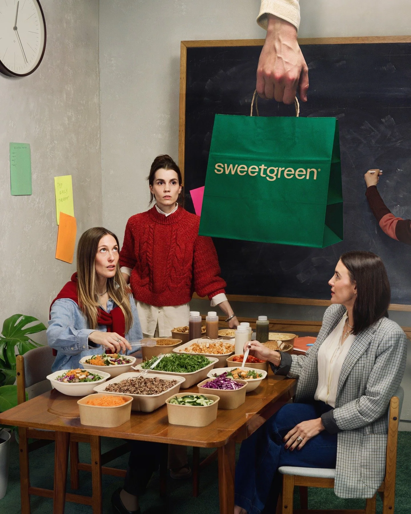 SWEETGREEN: Catering just crashed the PTA meeting.

Client: @sweetgreen 
Creative @jillianwheeler 
Photography: @nicholasscarpinato
Production @hello.adhesive
Food @vegetarianspacestation
Sets @amsies
Thanks to the rest of the team for making this ha