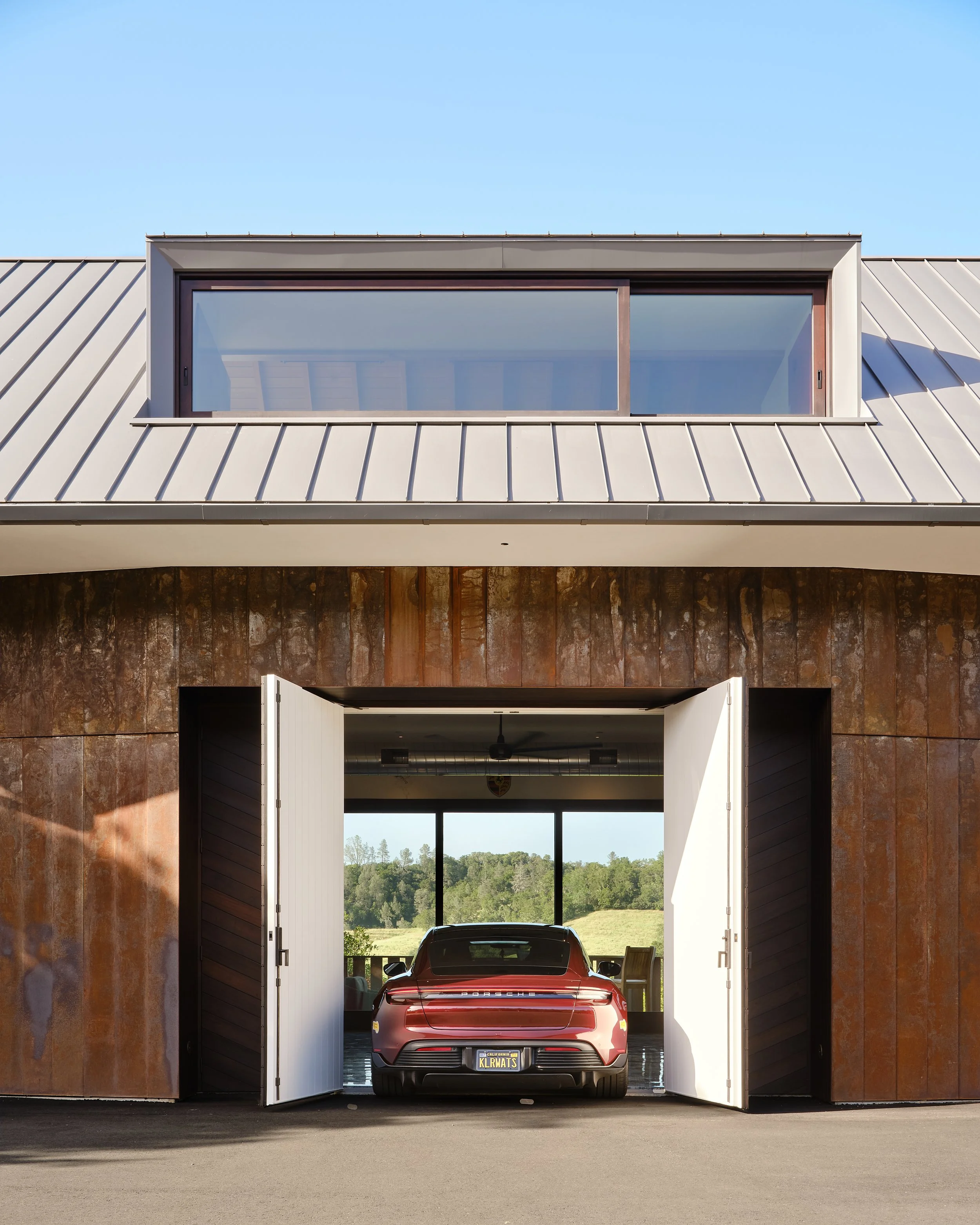 IBV_Porsche-Barn__0471.jpg