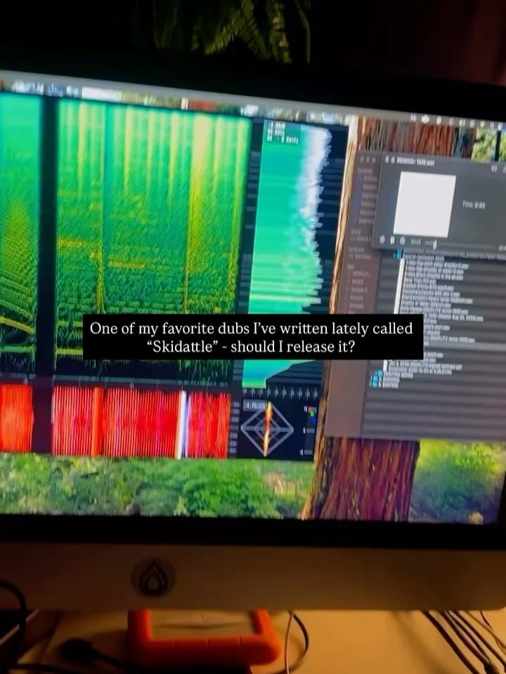 Music producer stuff from this year stacking tunes. Bring on 2026. 

-
-
-
-
-
#producer #producertips #edm #bassmusic #Droplitz