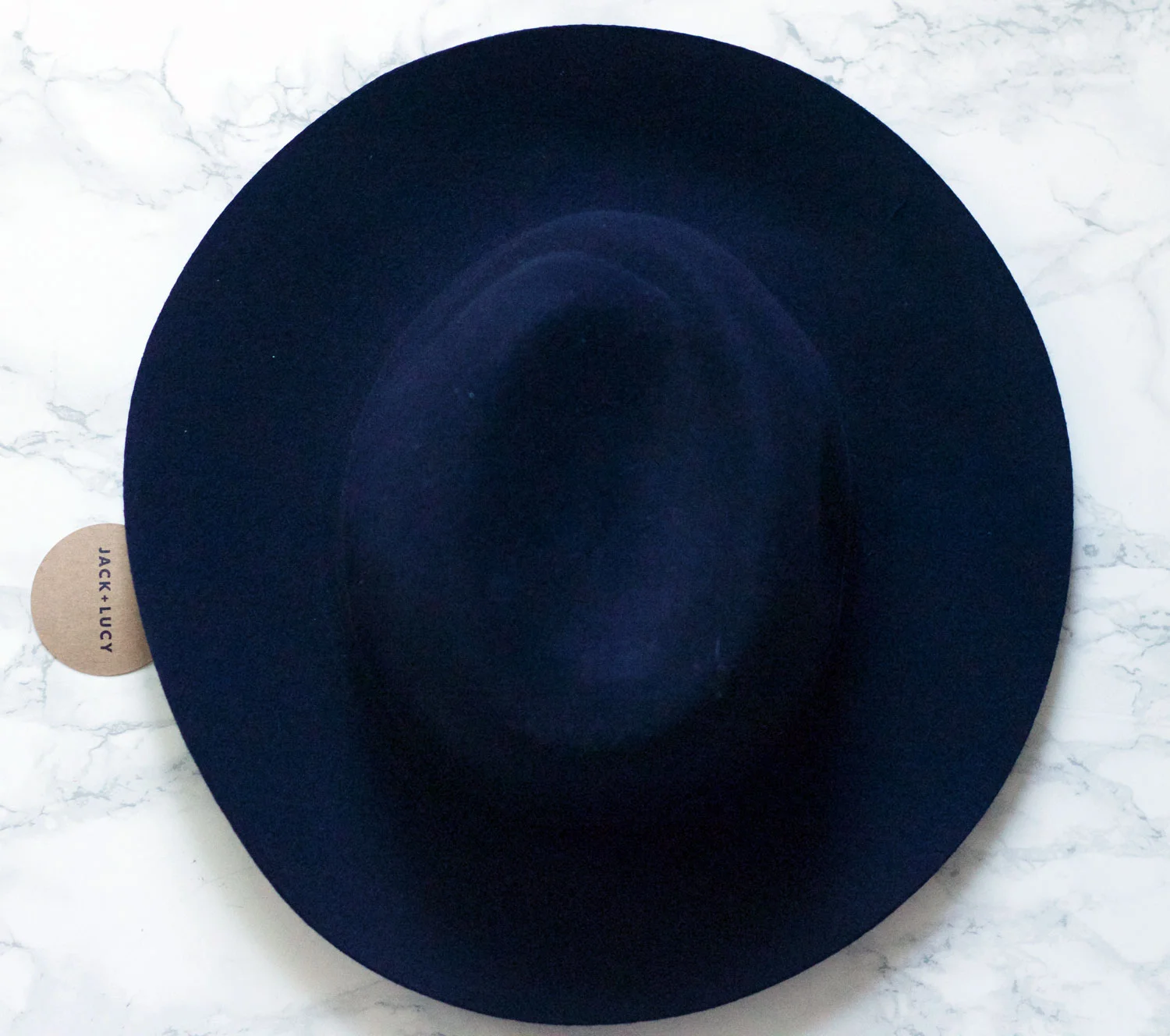 JACK & LUCY : You probably know by now that Im a lover of wide-brim felt hats! This is a great one to start with if you're new to wearing hats, but are wanting to try this trend. Fall is a great time to try, and this hat isn't too wide at all, it's vert subtle and very cute!