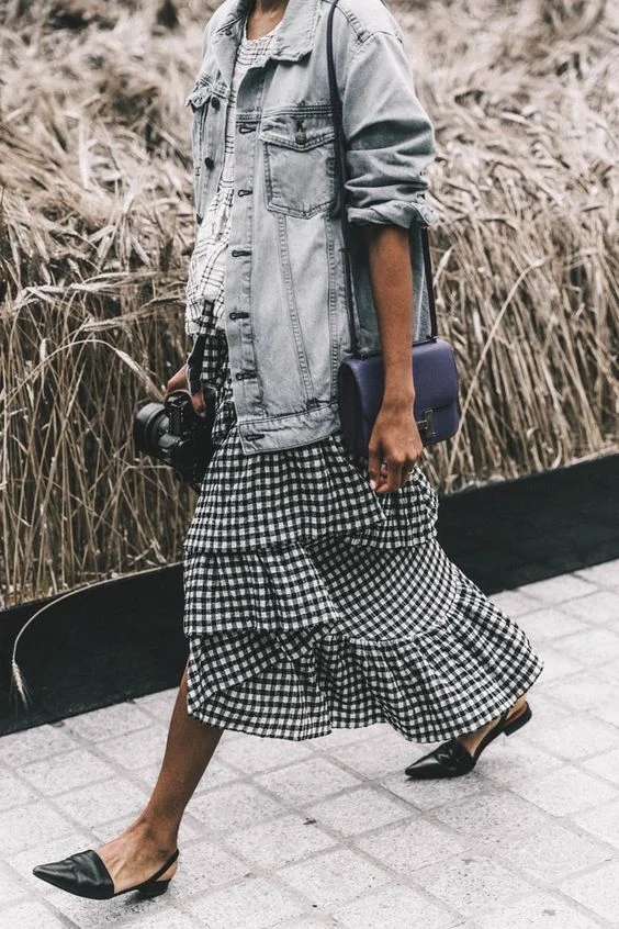 Image Via Pinterest 9. This skirt is a longer version of my mini, and I think I need this one as well.