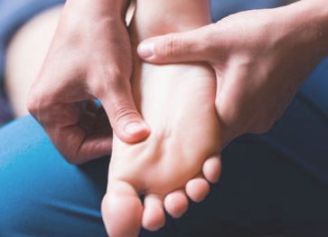 CCMT_foot_massage.jpg