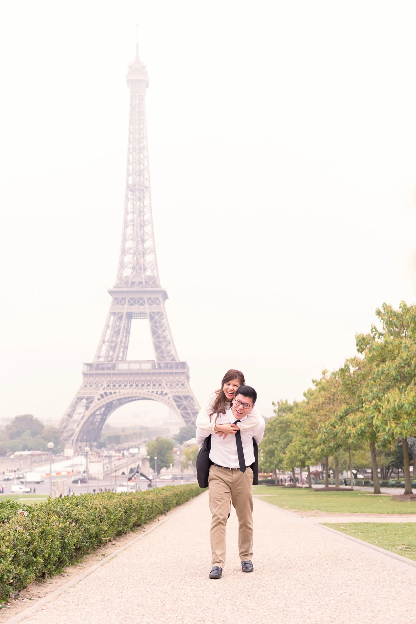 Honeymoon Photoshoot in Paris.jpg
