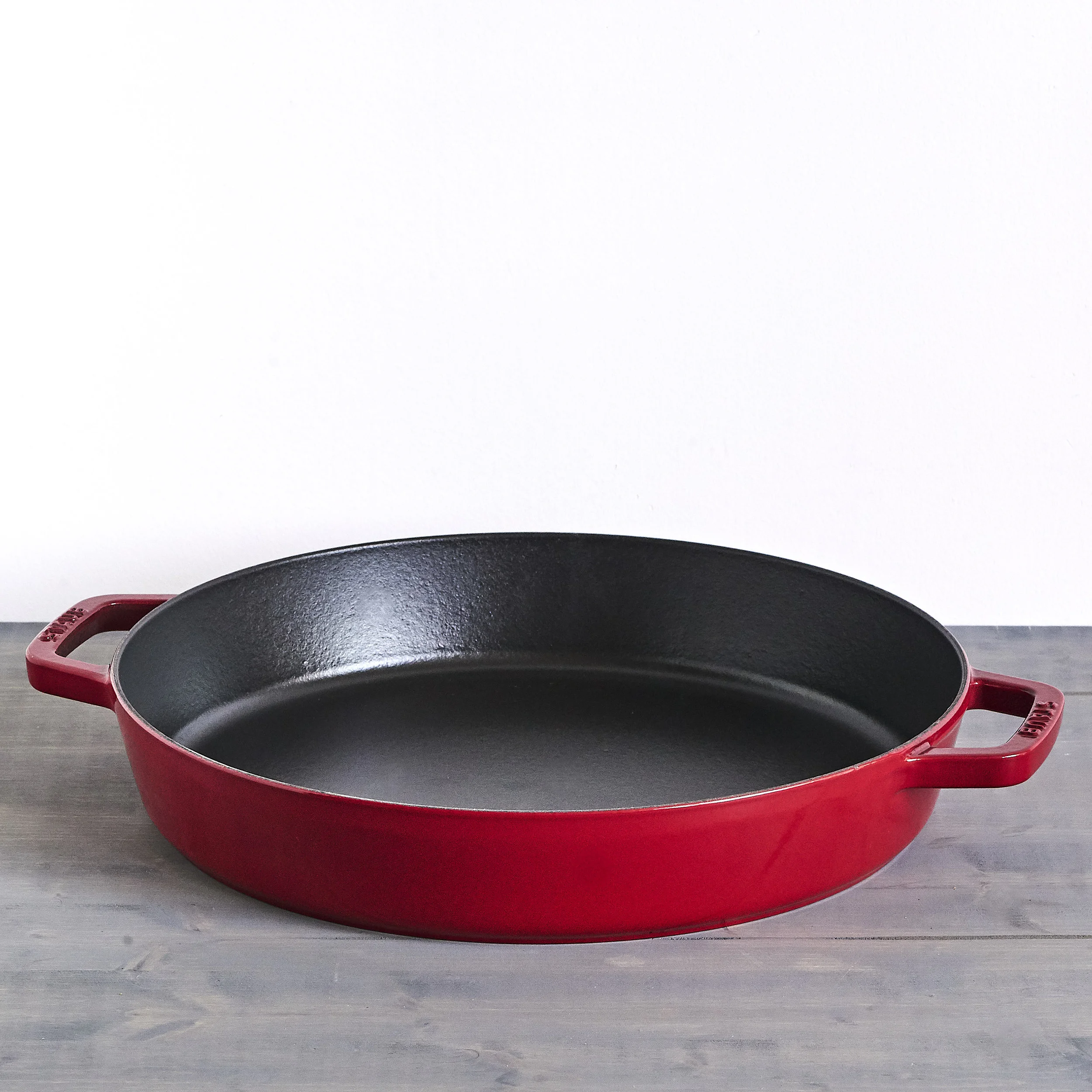 Staub cocotte round 5.2l2738Staub paella blue_01.jpg