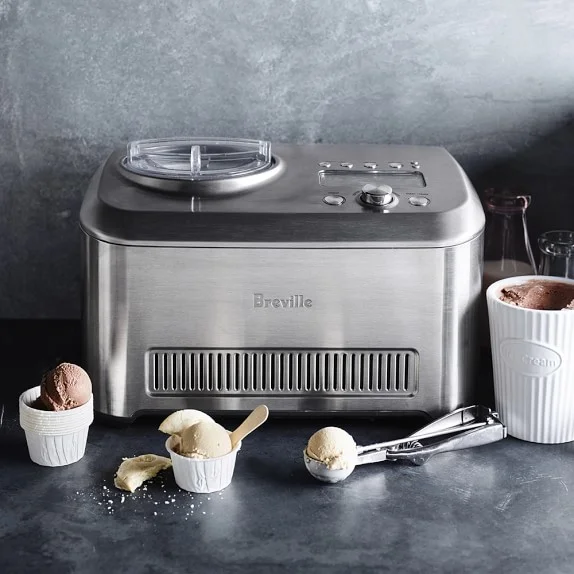 williams-sonoma-open-kitchen-ice-cream-scoop-c.jpg