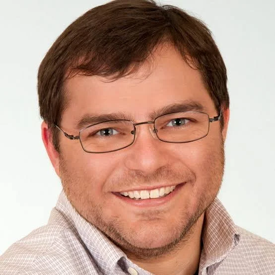professional headshot of Cory Williams