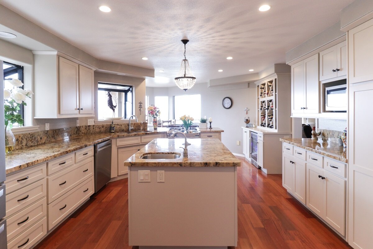 Kitchen Remodeling Services | New Life Bath & Kitchen