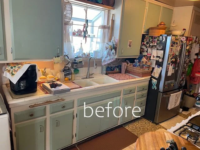 lompoc kitchen before.jpg
