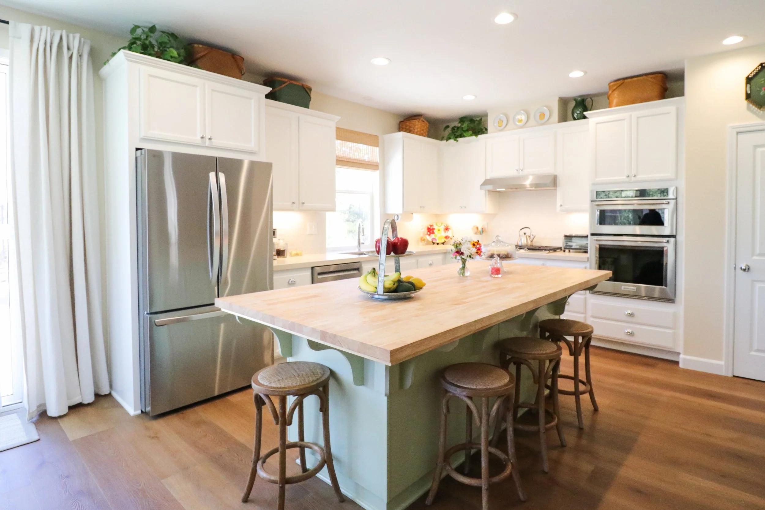 Traditional Transitional Kitchen Remodel by New Life Kitchen & Bath — Project 1 project photo