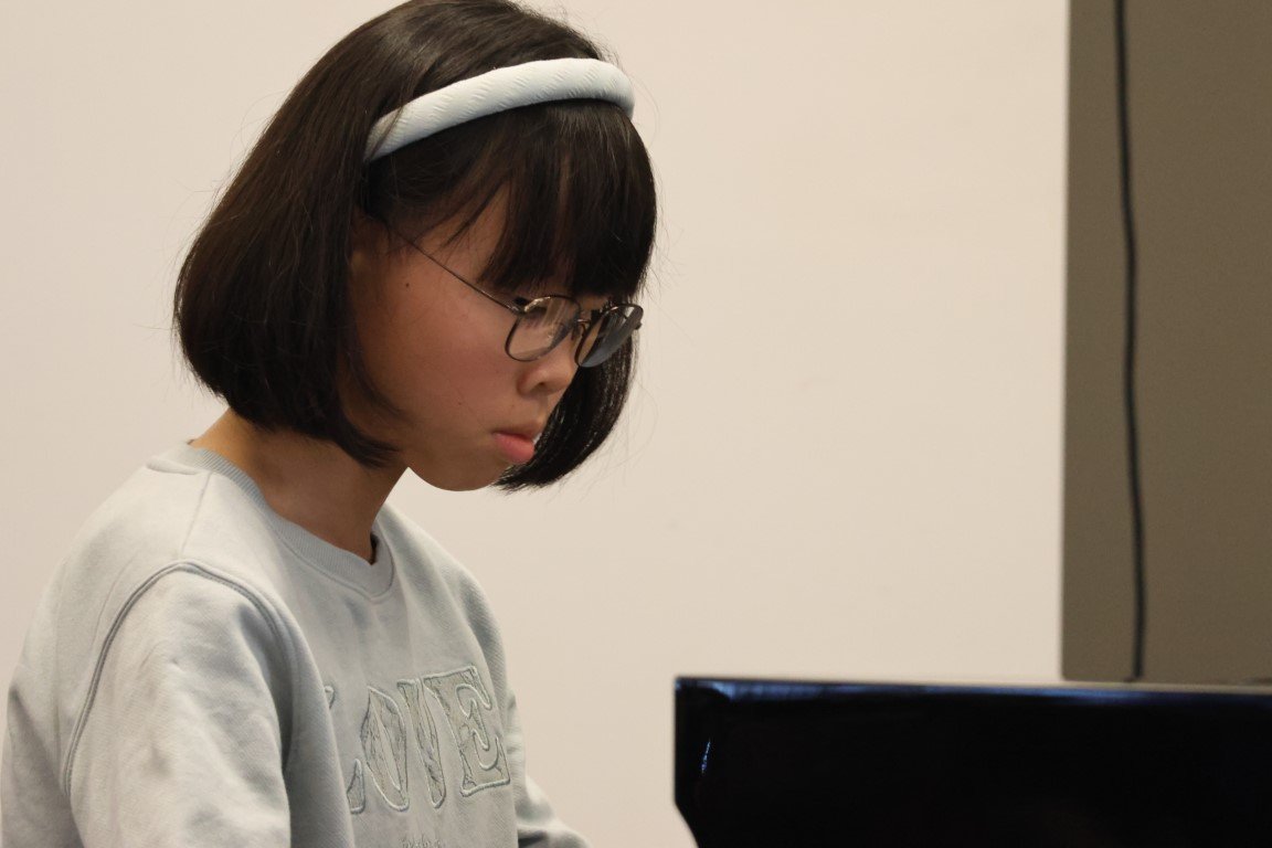 aIMG_9408 (Medium).JPG