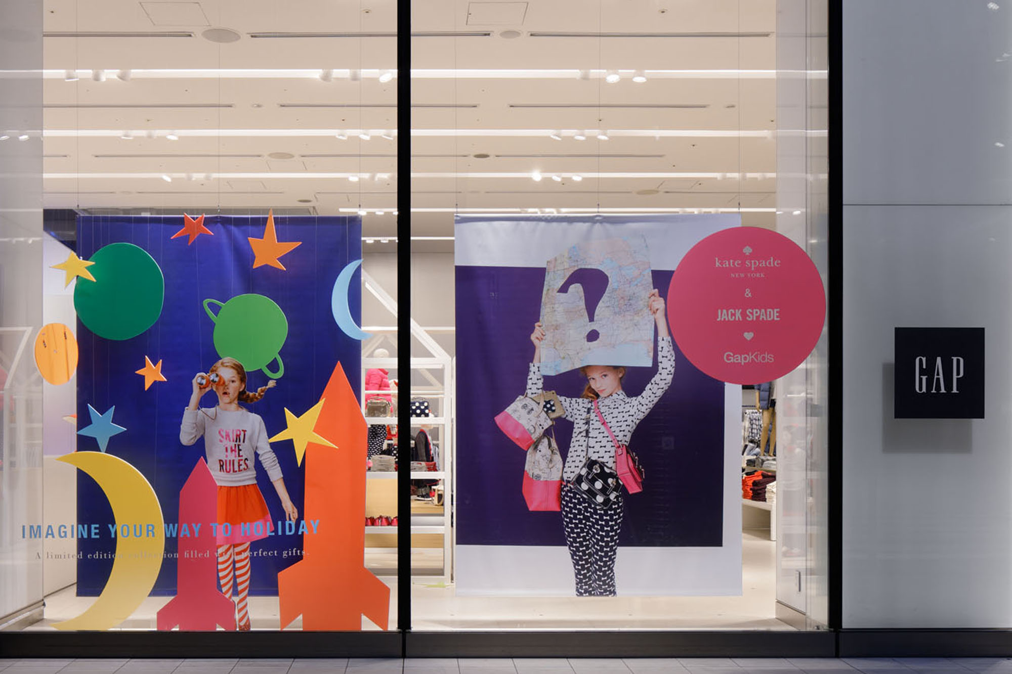 gap_ginza141031_02b.jpg