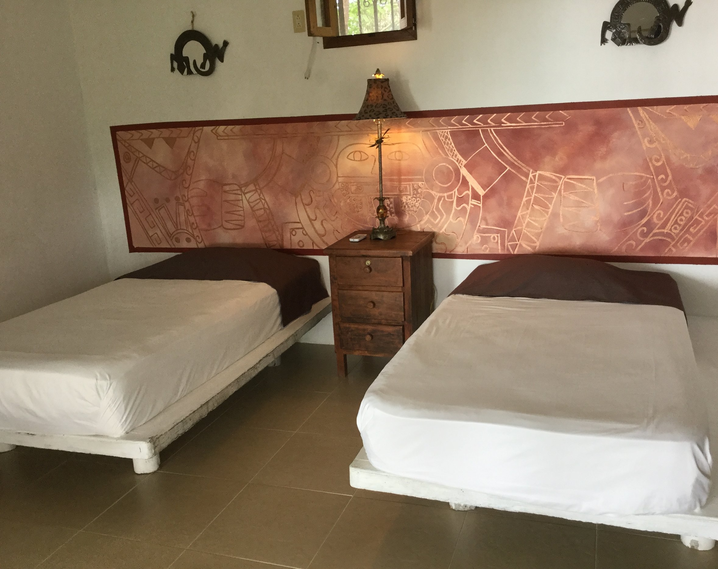 Mid Size Room