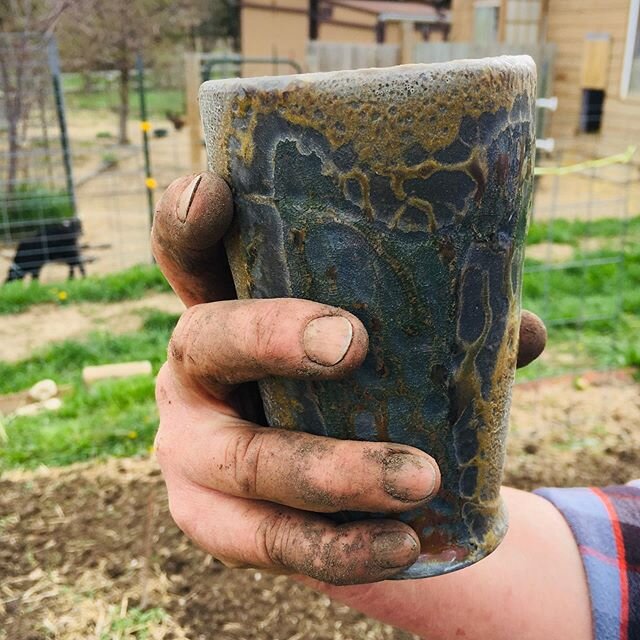 Gardening with @dwaynespots cup full of mint tea. #familyceramics #growyourownfood #caperinggoatdairy #dirtisgood