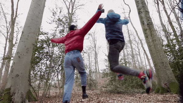 Jump Ballon love is in the Air Teaset slowMo Webseite.gif