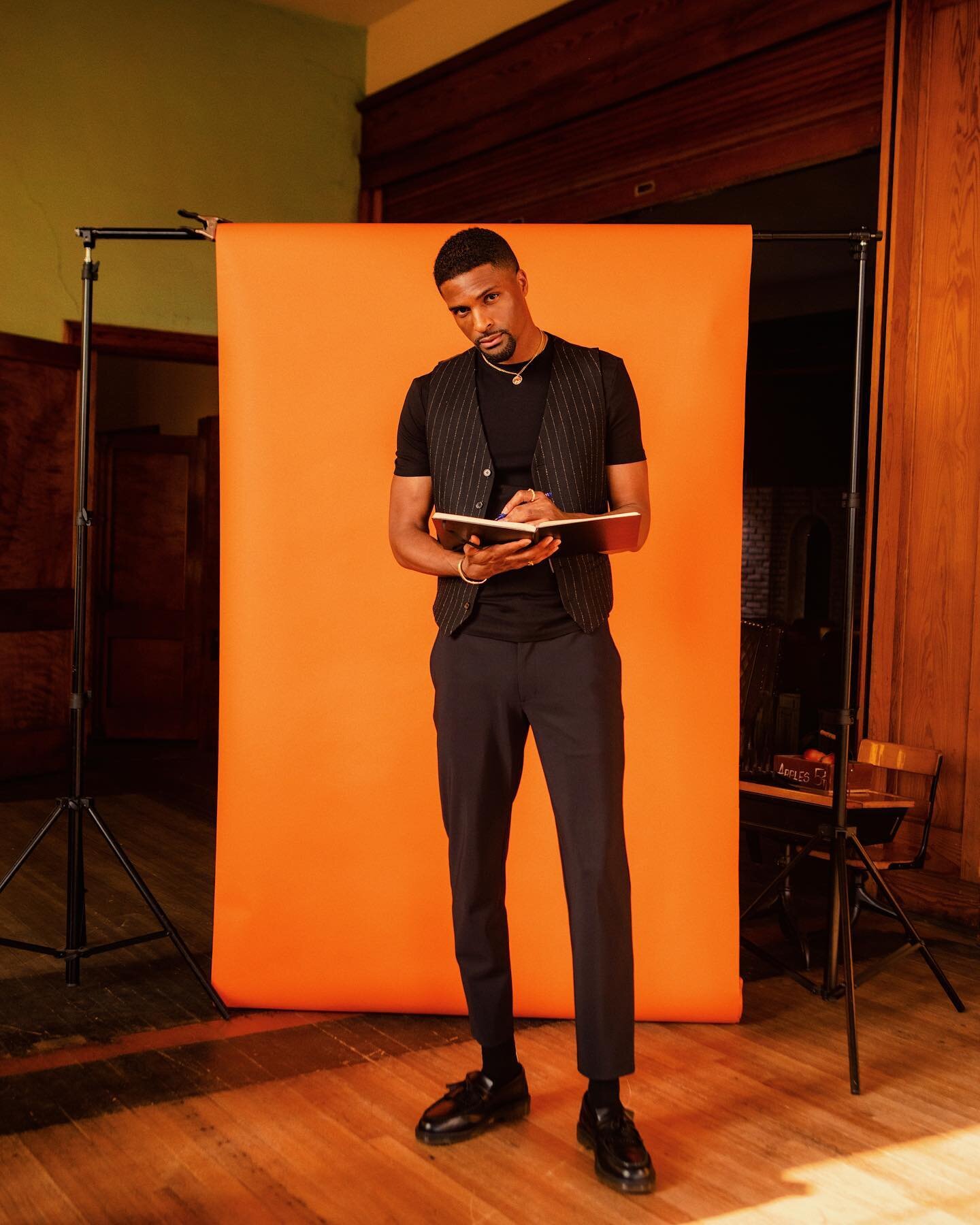 The story&rsquo;s still being written. Another trip around the Sun. 4.19.23

#RnBTyree 

📸 by @romainmaya