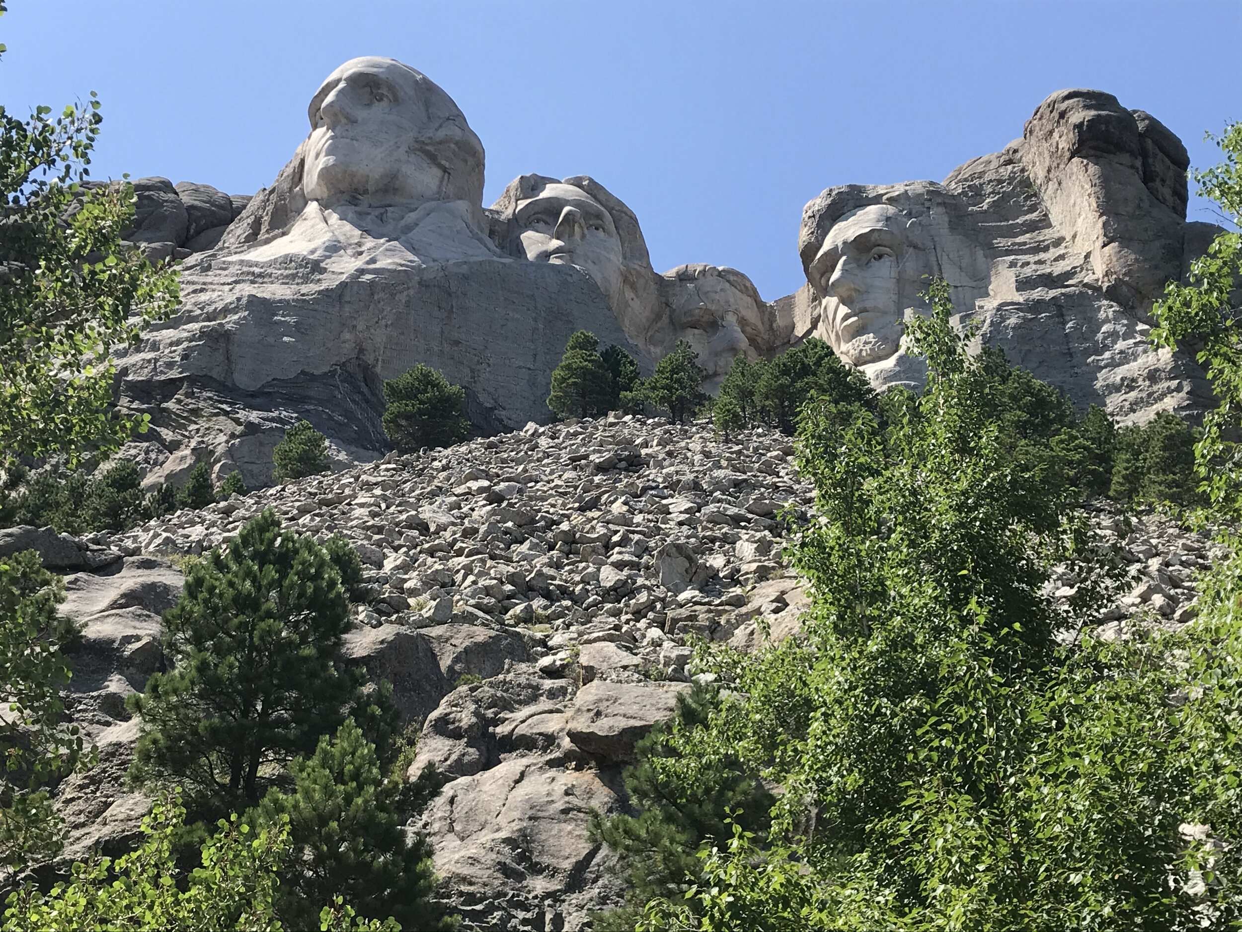 478E0049-6C95-4F53-9B3B-0A0102BE0D09.jpeg