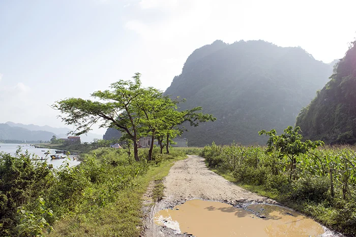 A Comprehensive Review of the Dark Cave Tour