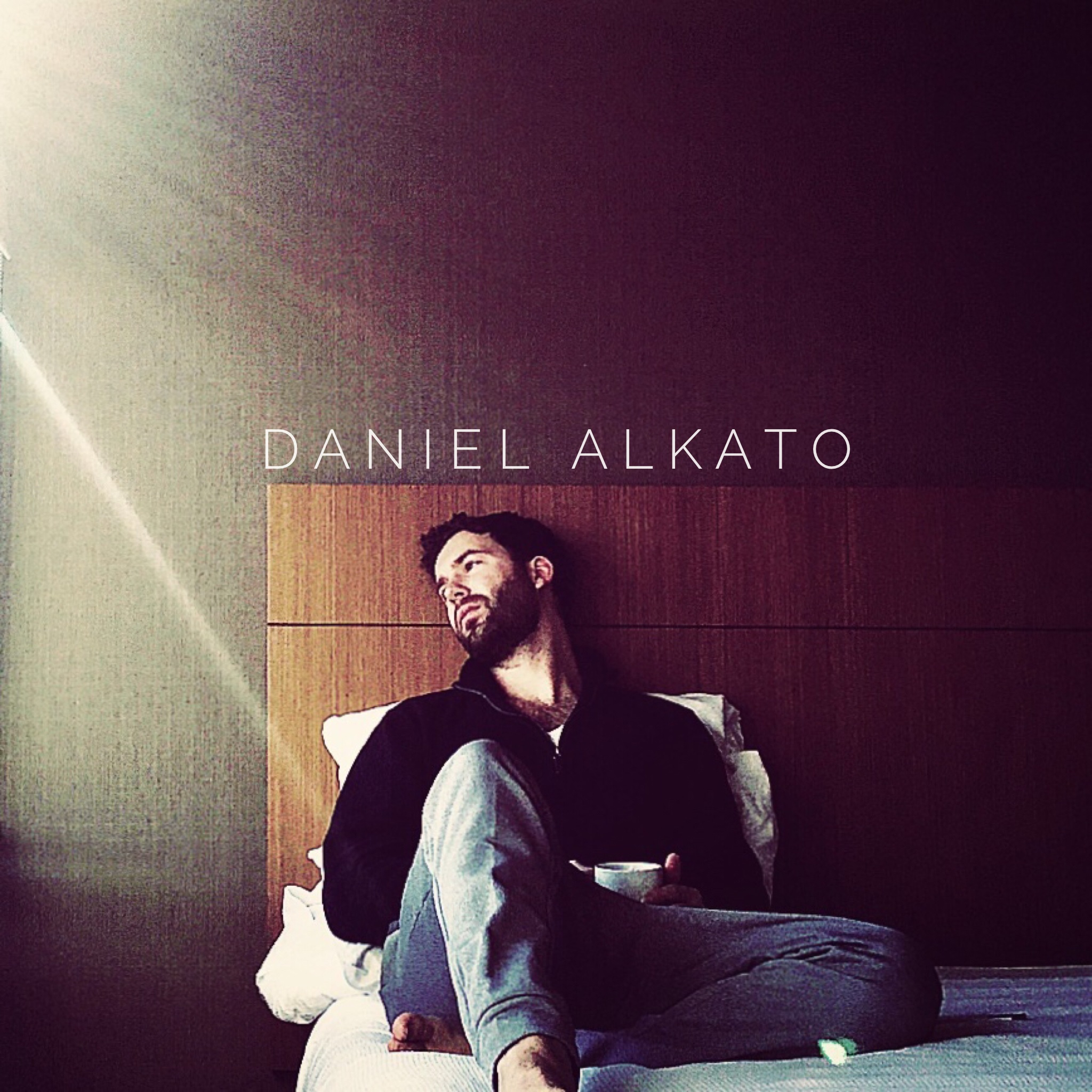 Daniel Alkato - When You Look at Me Album Coer