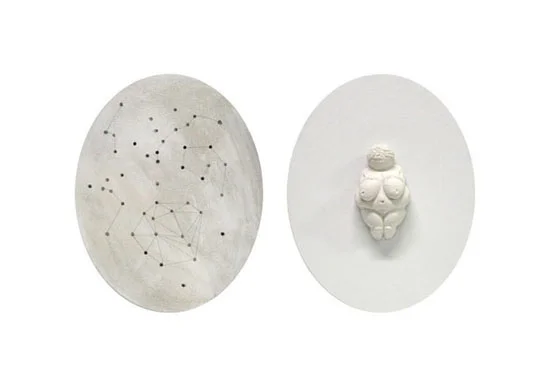 Carbon Suite (Detail)