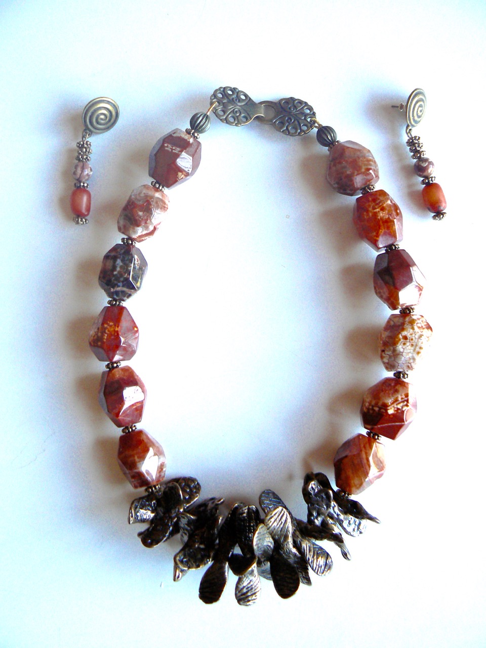 Neckpiece and earring set