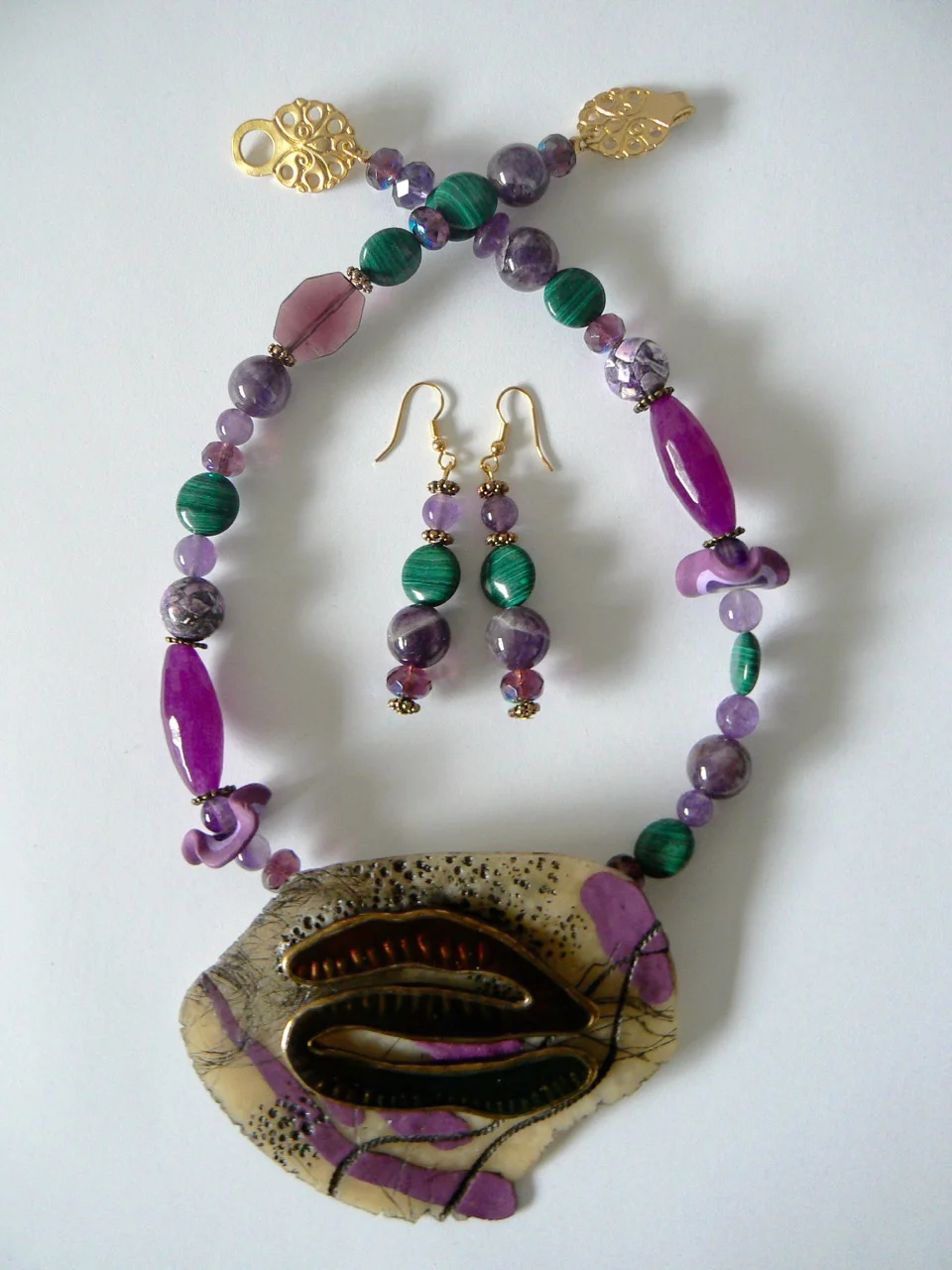 Neckpiece and earring set