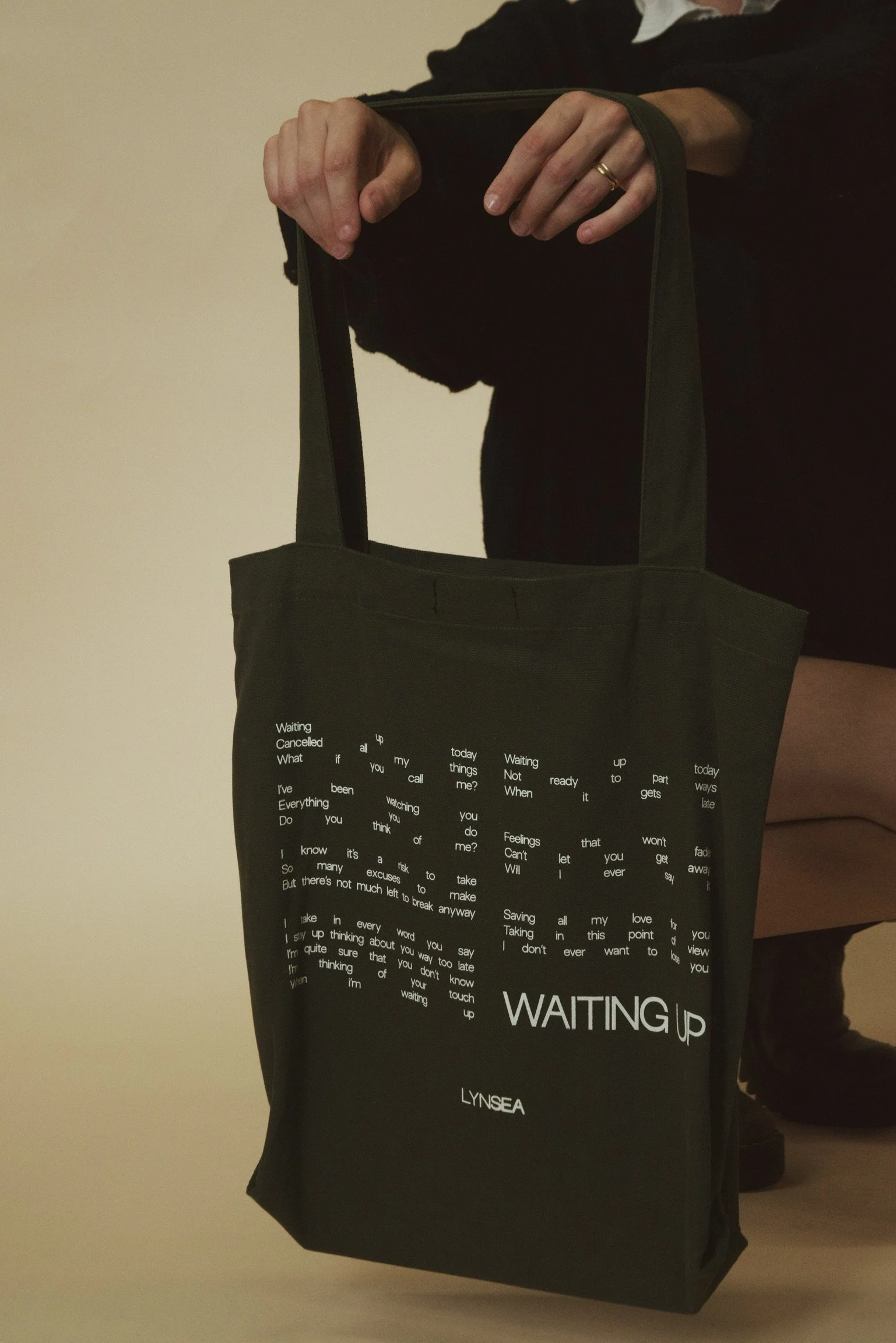 WU tote bag-6.jpg