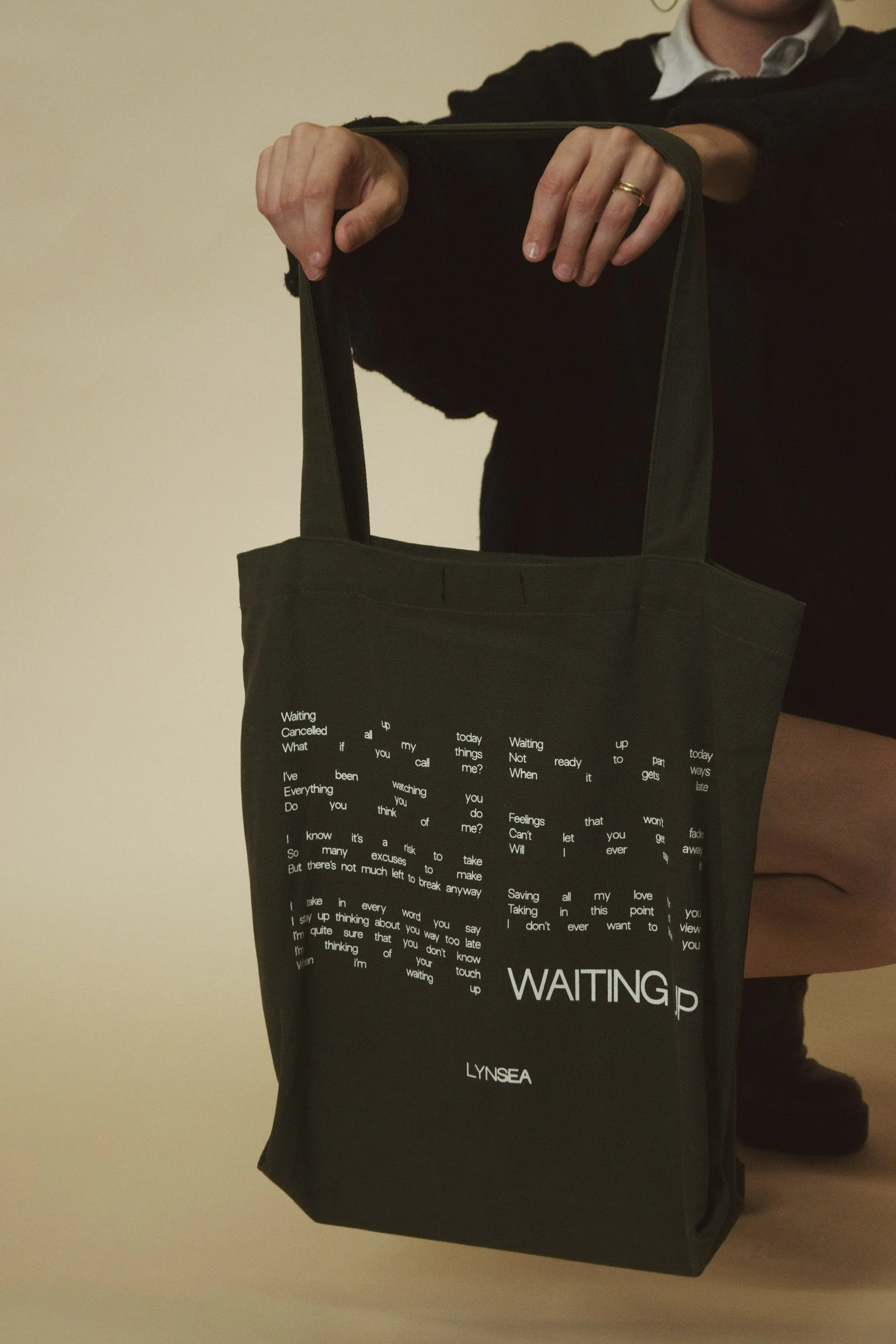 WU tote bag-17.jpg