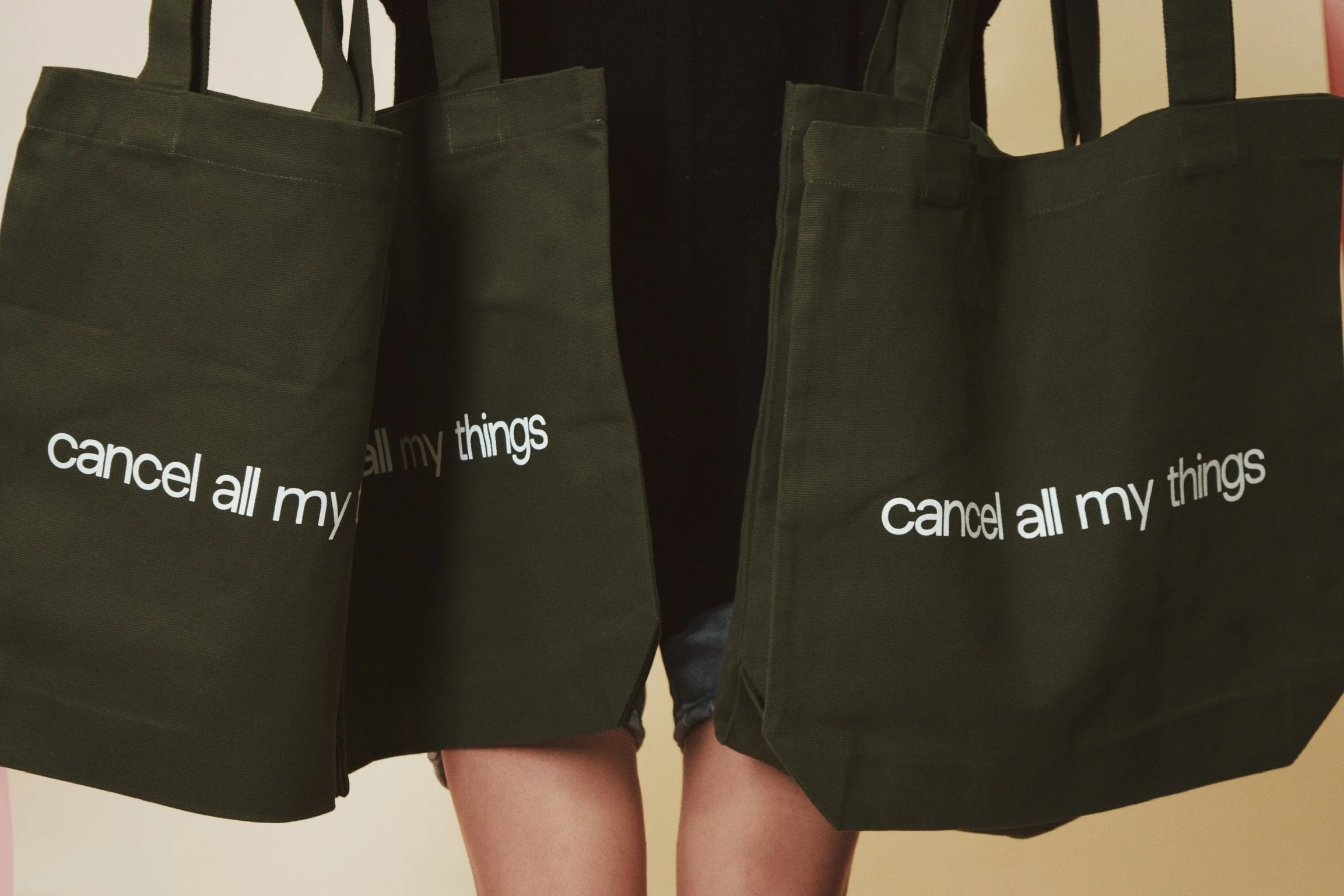 WU tote bag-41.jpg
