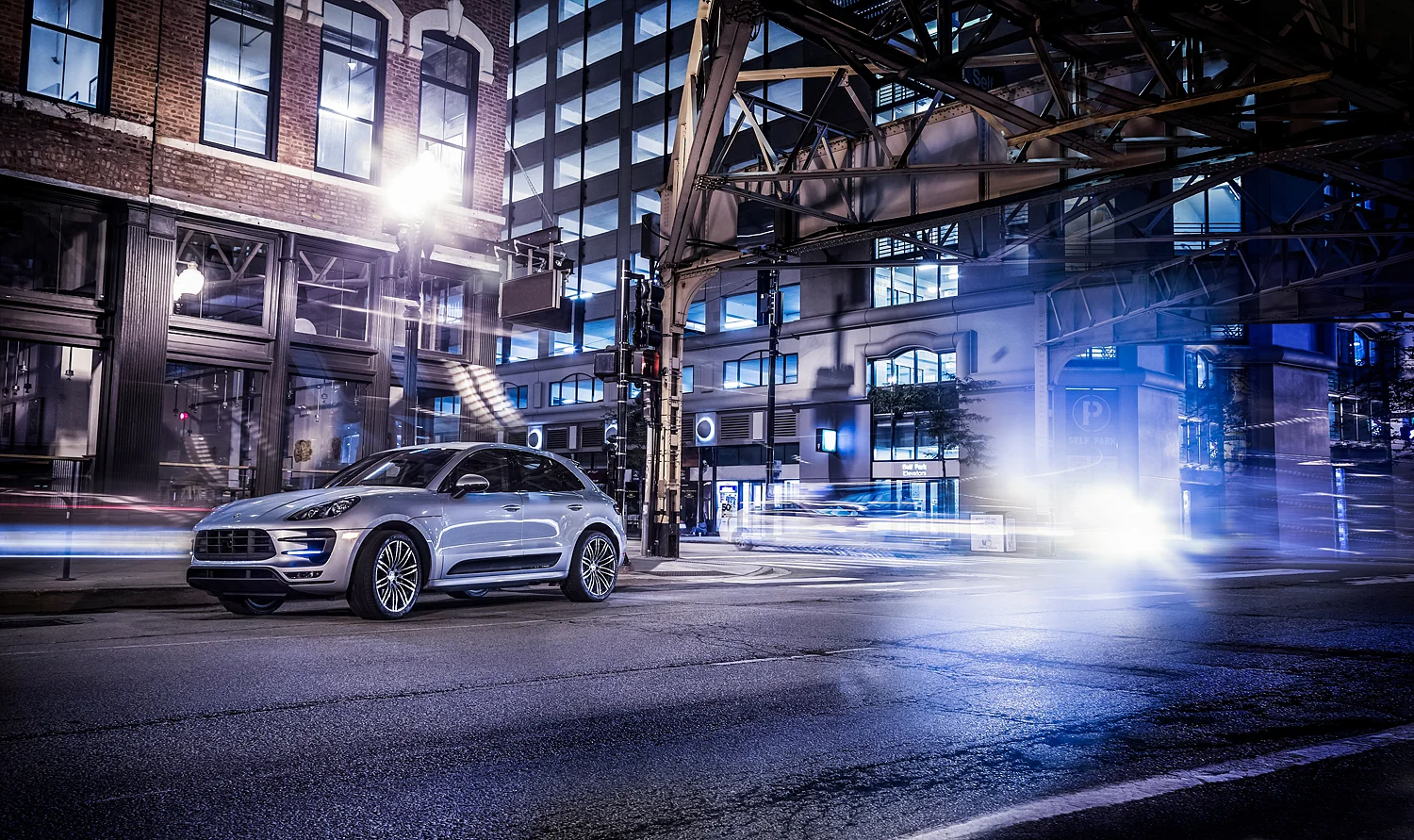  Porsche Macan Turbo  Client: Car and Driver  Location: Chicago,IL 