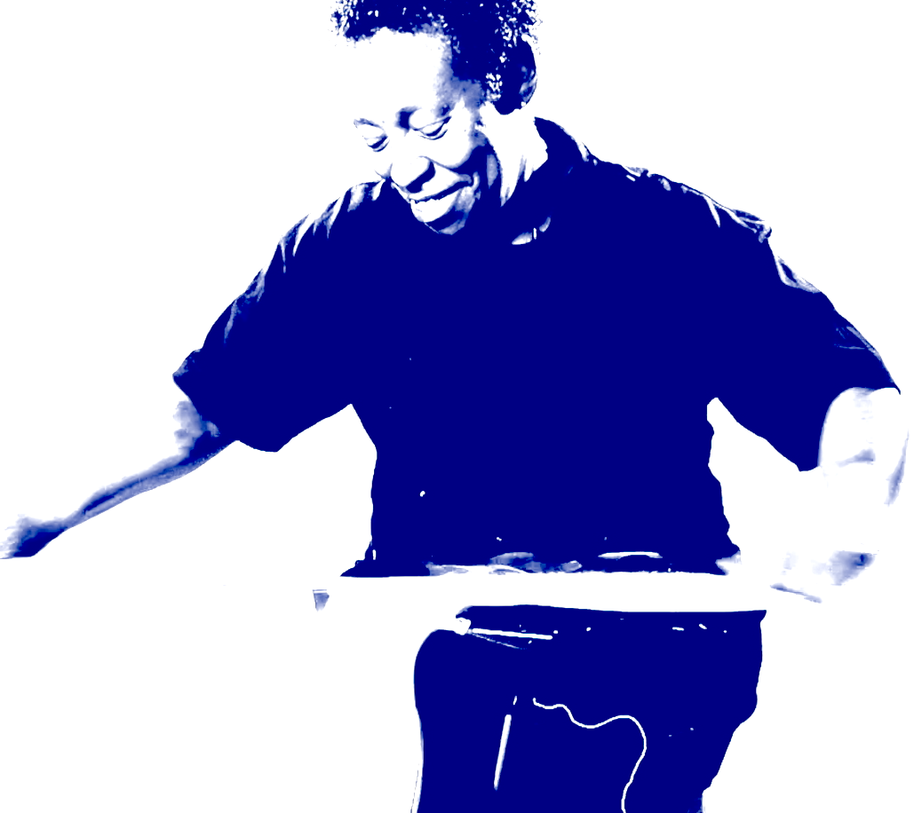 extra_11_BLUE_Beverly.png