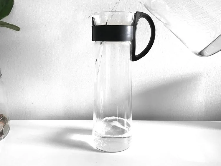 Yaass, fill that glass pitcher UP