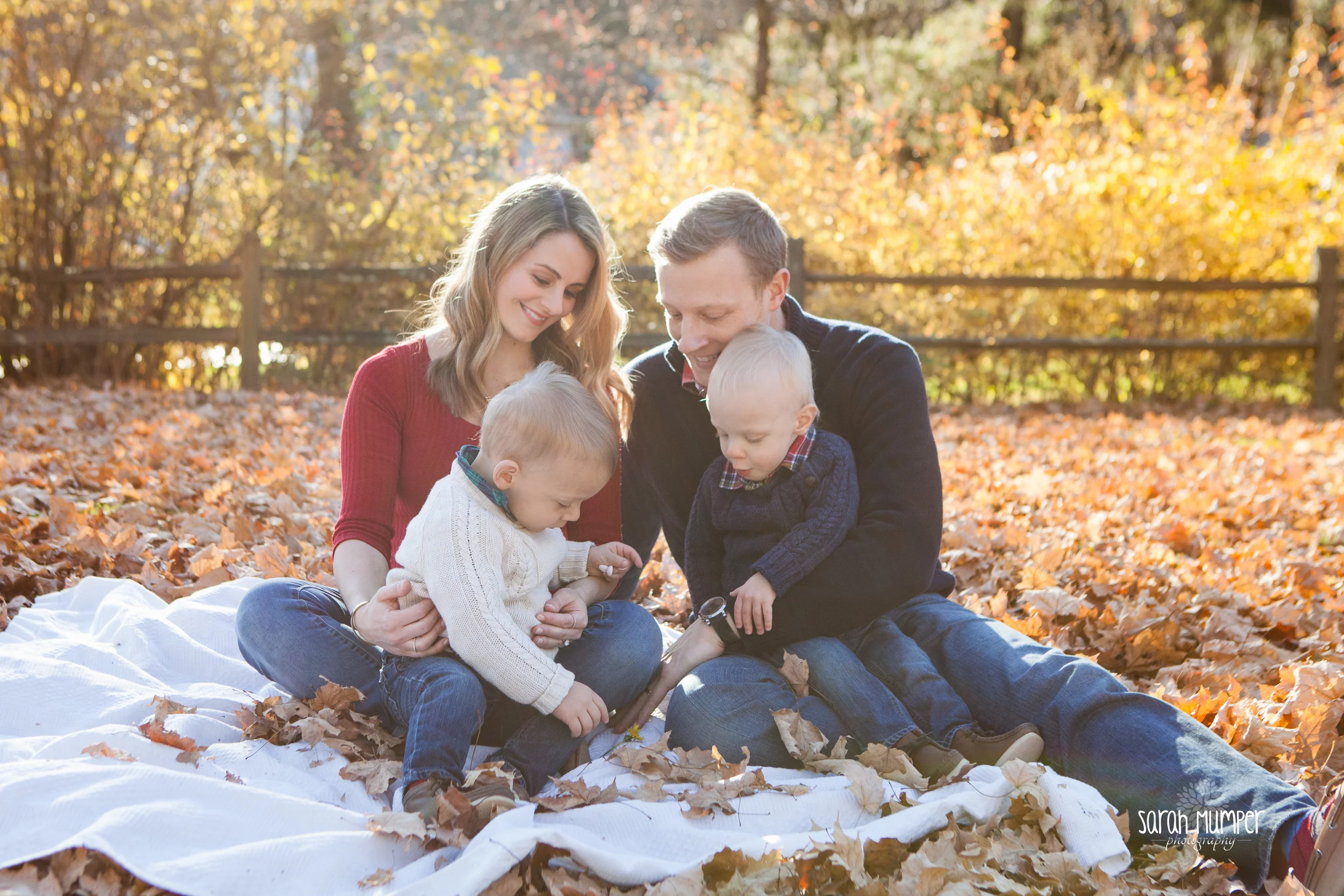 {Larissa Rutter's Maternity Session}-27.jpg