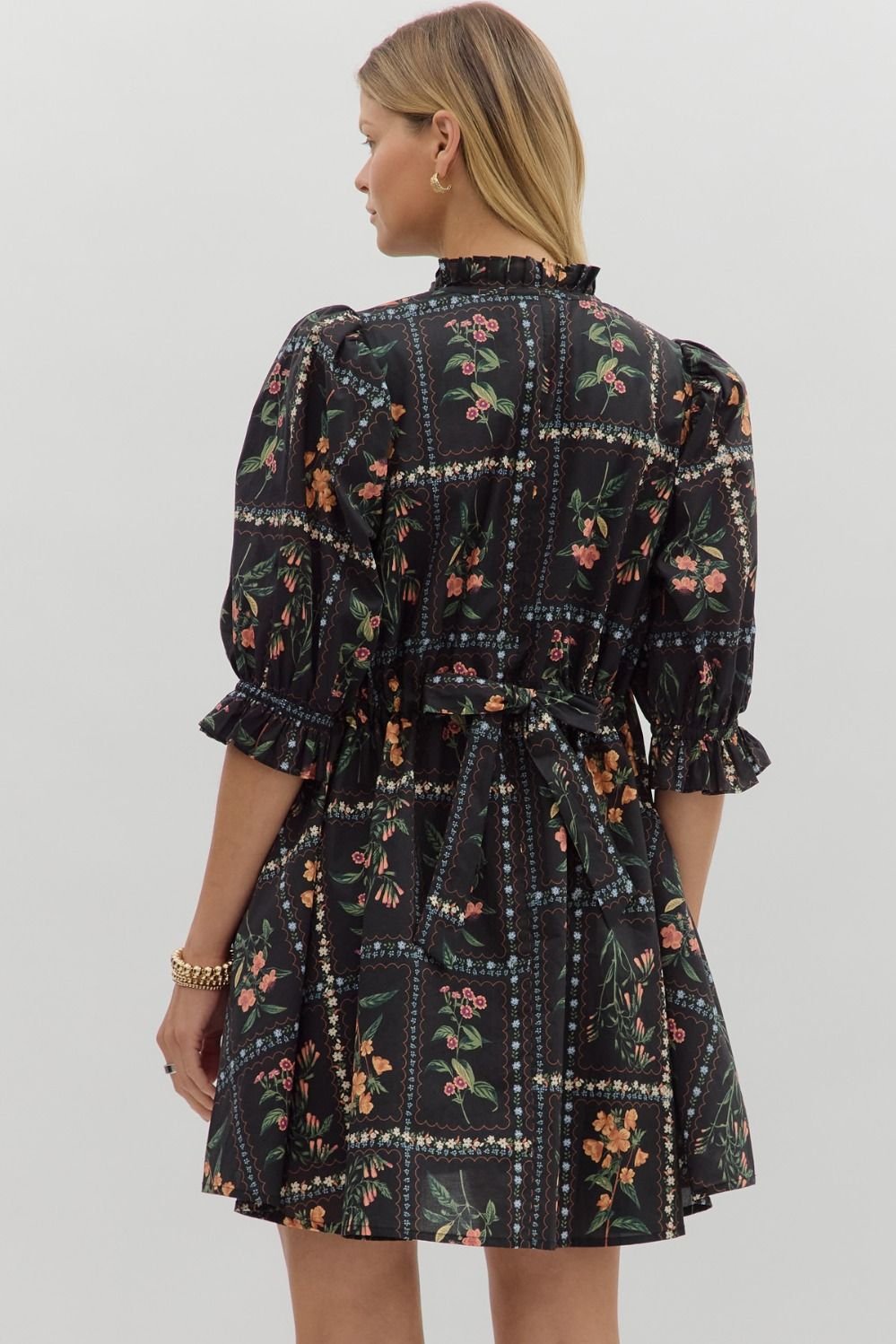 entro_fashion_dress_d27056_051625_0016.jpg